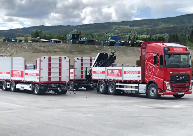Dekor av vogntog for Gausdal Landhandleri