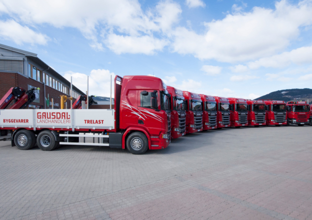 Dekor på Scaniabilder for Gausdal Landhandleri